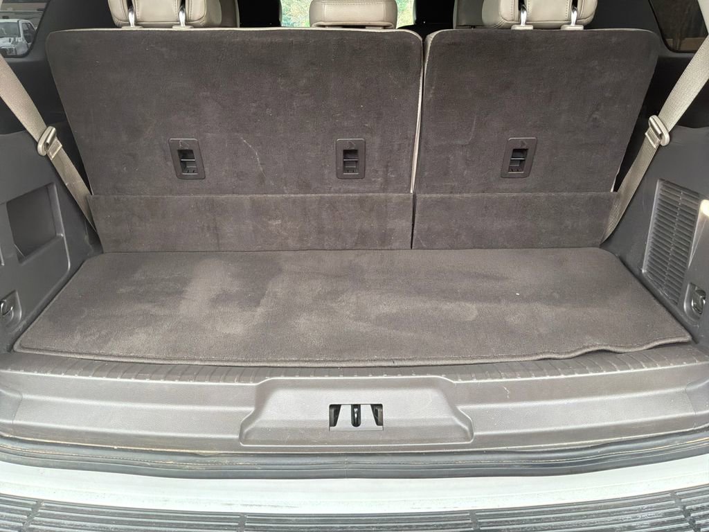 Used 2021 Ford Expedition XLT image 25