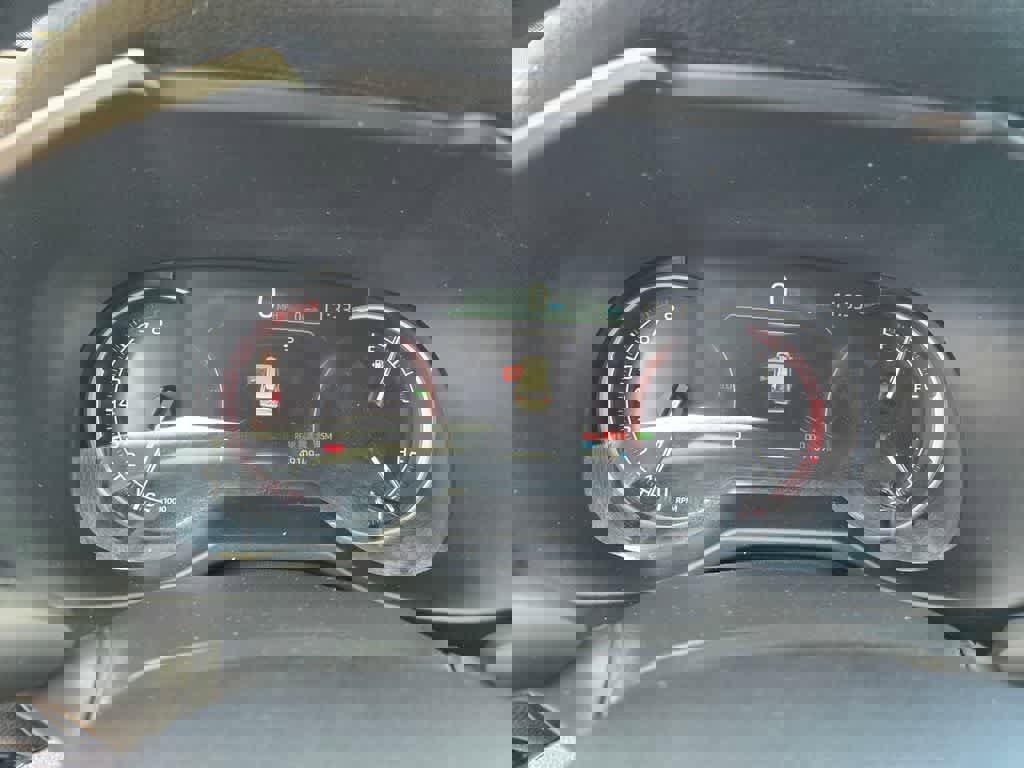 Used 2024 Toyota RAV4 XLE FWD image 16