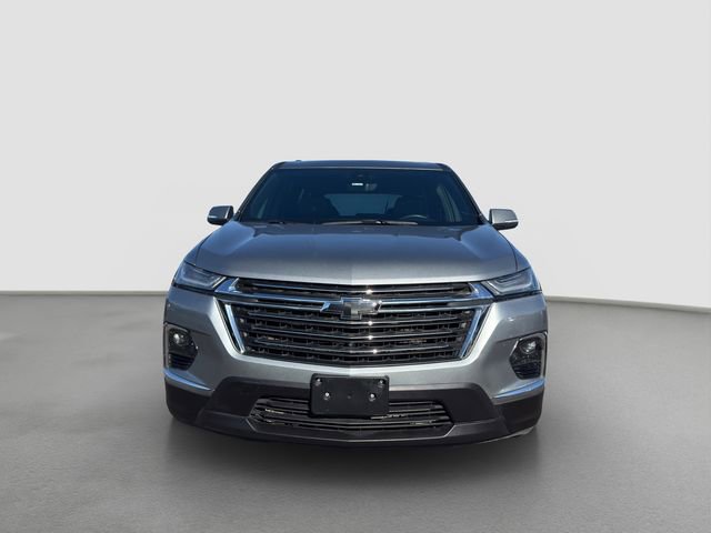 Used 2023 Chevrolet Traverse LT w/ LT Premium Package image 2