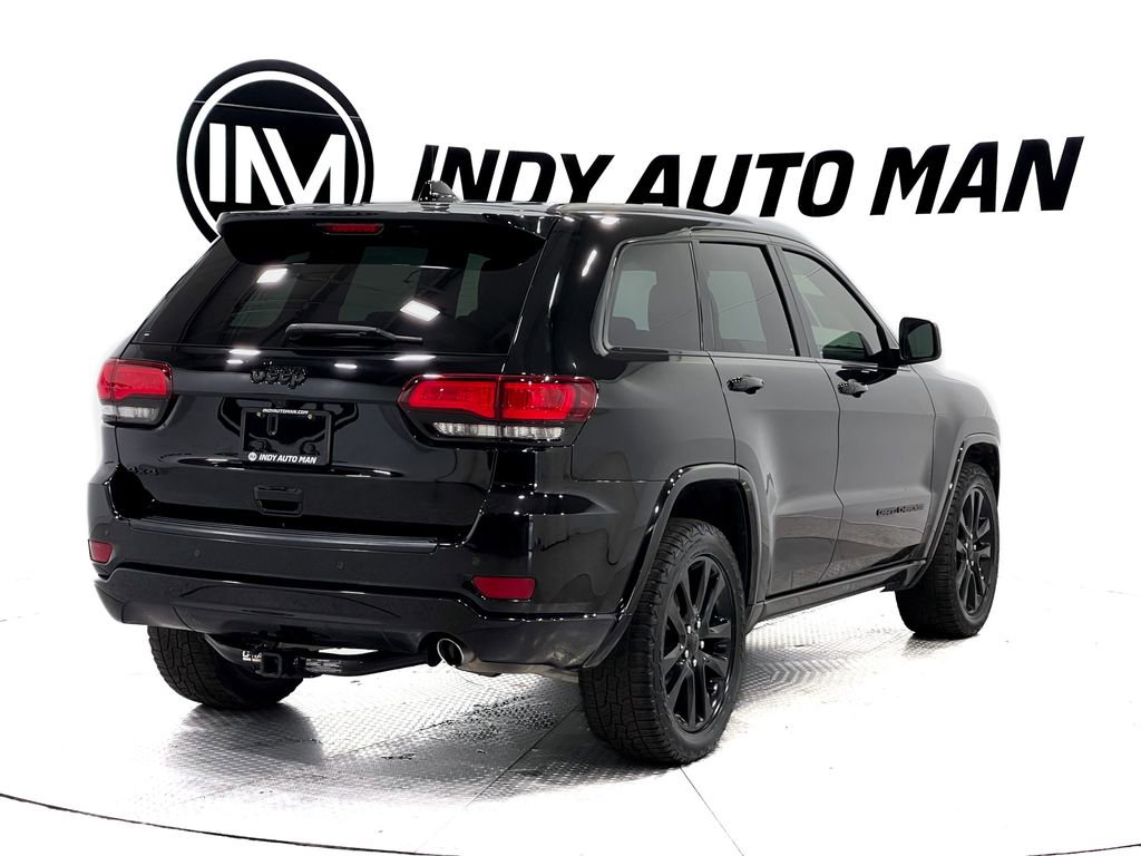 Used 2019 Jeep Grand Cherokee Altitude image 4
