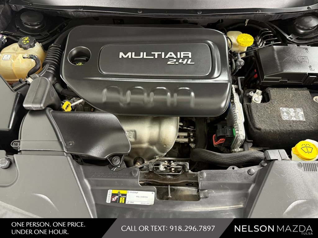 Used 2017 Jeep Cherokee Sport FWD image 46