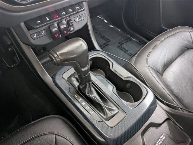 Used 2019 Chevrolet Colorado Z71 AWD/4WD image 12