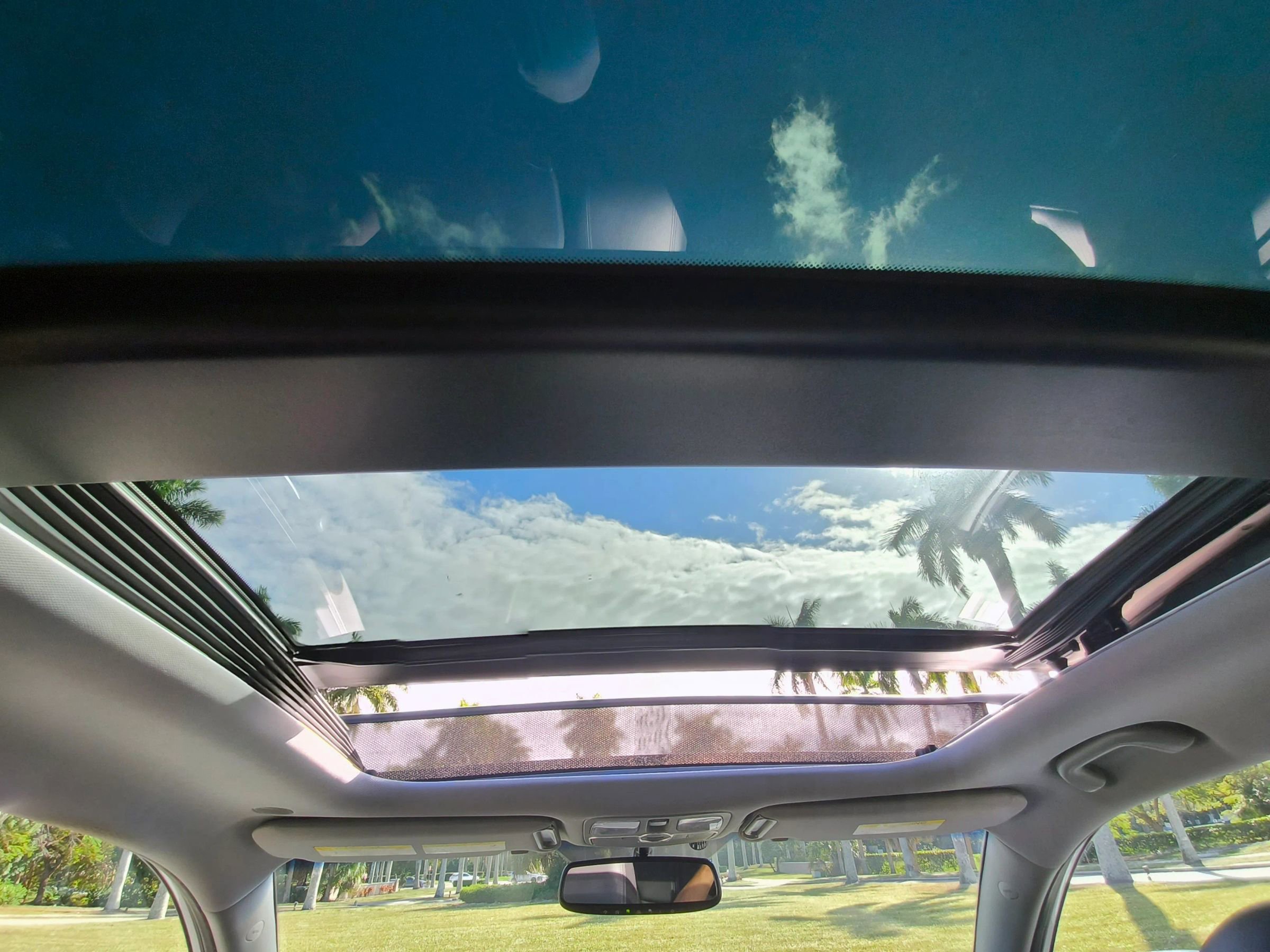 Used 2015 Kia Sorento EX w/ EX V6 Touring Package image 23