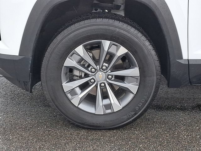 Used 2026 Chevrolet Equinox LT FWD image 8
