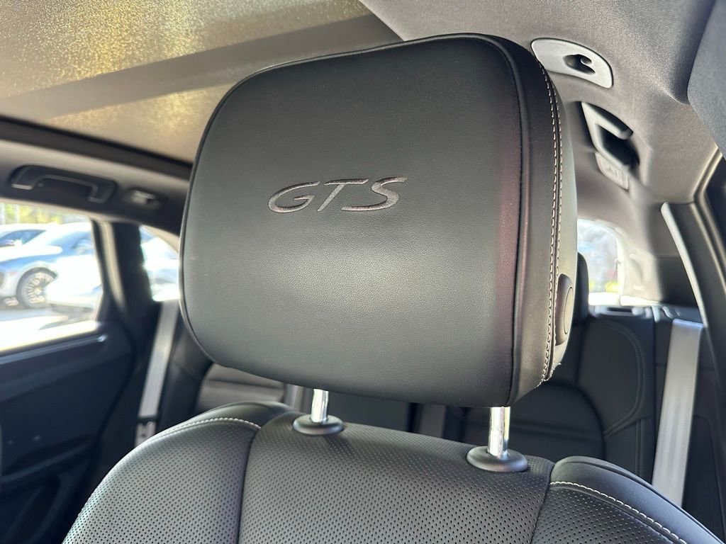 Certified 2023 Porsche Macan GTS AWD/4WD image 25