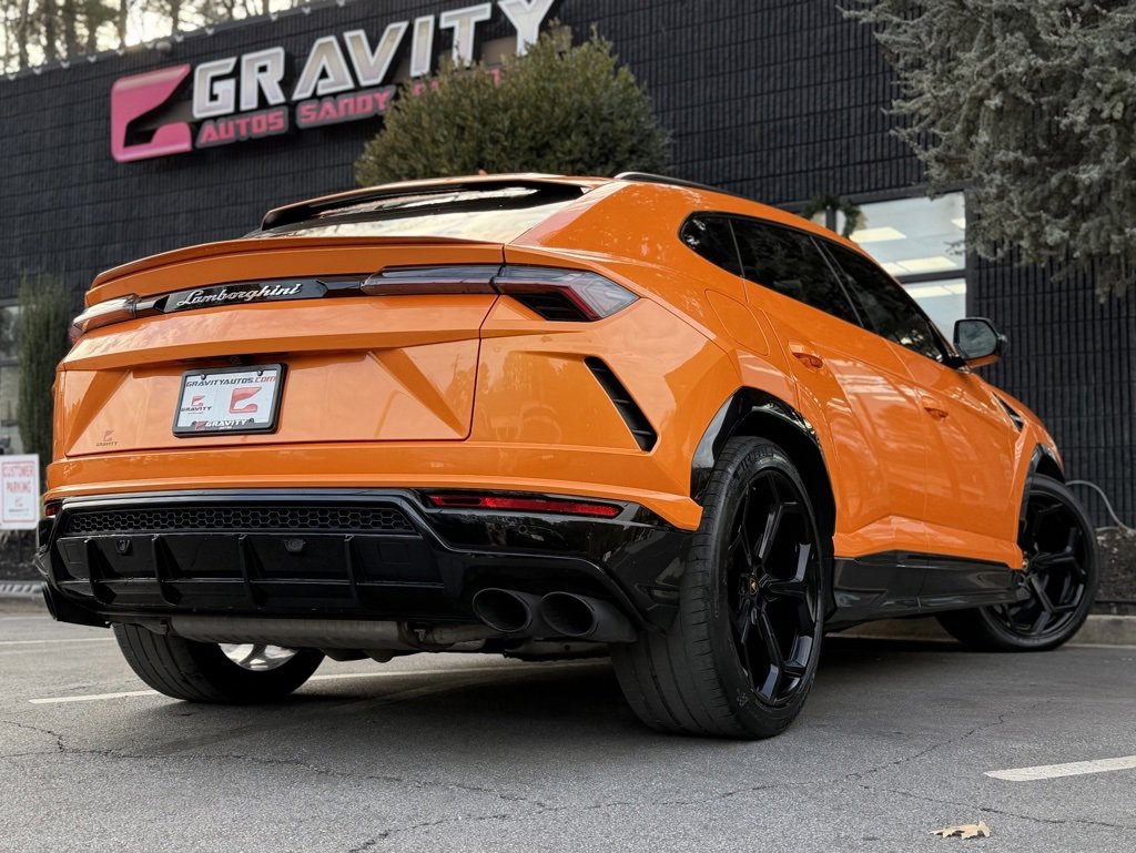 Used 2021 Lamborghini Urus image 13