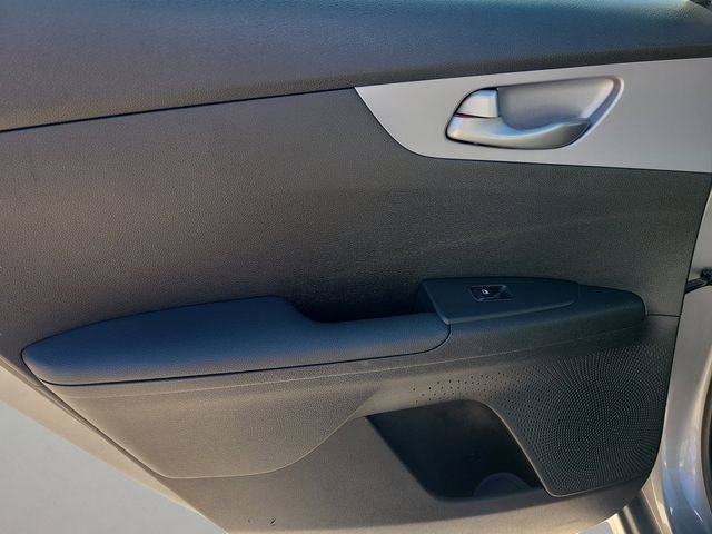 Used 2024 Kia Forte LXS FWD image 14