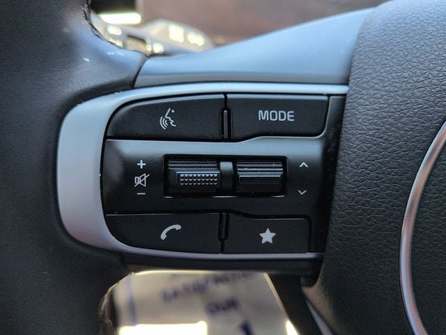 Used 2025 Kia K5 GT-Line w/ GT-Line Premium Package FWD image 19