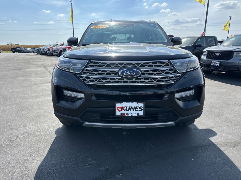 Used 2024 Ford Explorer Limited image 21