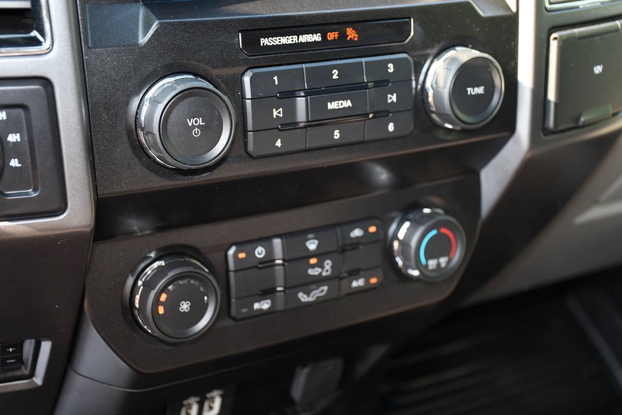 Used 2019 Ford F150 XLT w/ Equipment Group 301A Mid AWD/4WD image 39