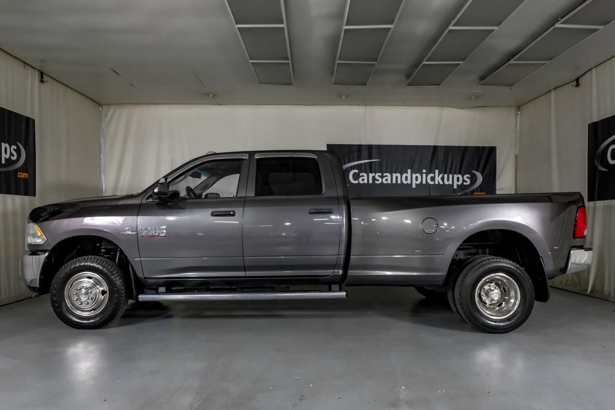 Used 2015 RAM 3500 Tradesman w/ Chrome Appearance Group image 11