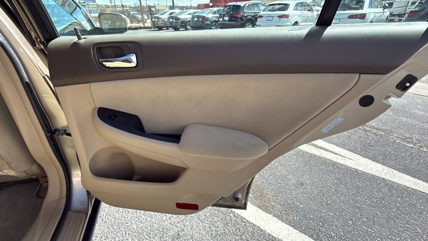 Used 2006 Honda Accord LX image 15
