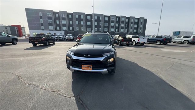 Used 2022 Chevrolet TrailBlazer LT w/ Convenience Package image 3