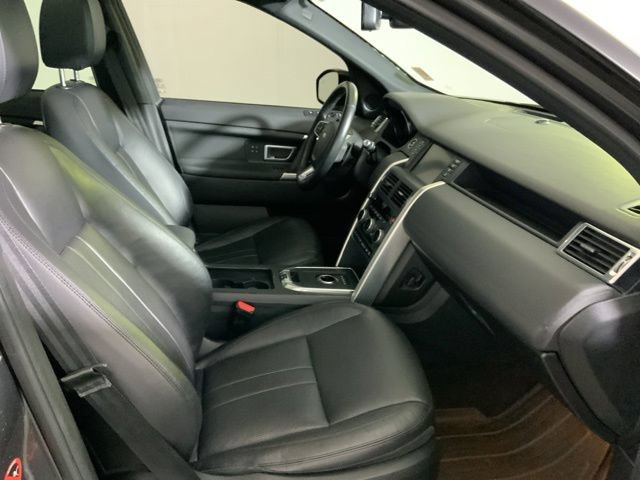 Used 2018 Land Rover Discovery Sport HSE AWD/4WD image 30