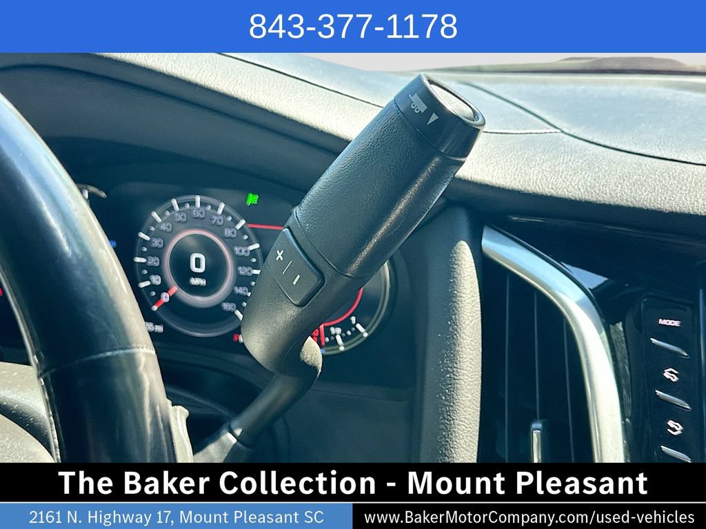 Used 2020 Cadillac Escalade Premium Luxury AWD/4WD image 17