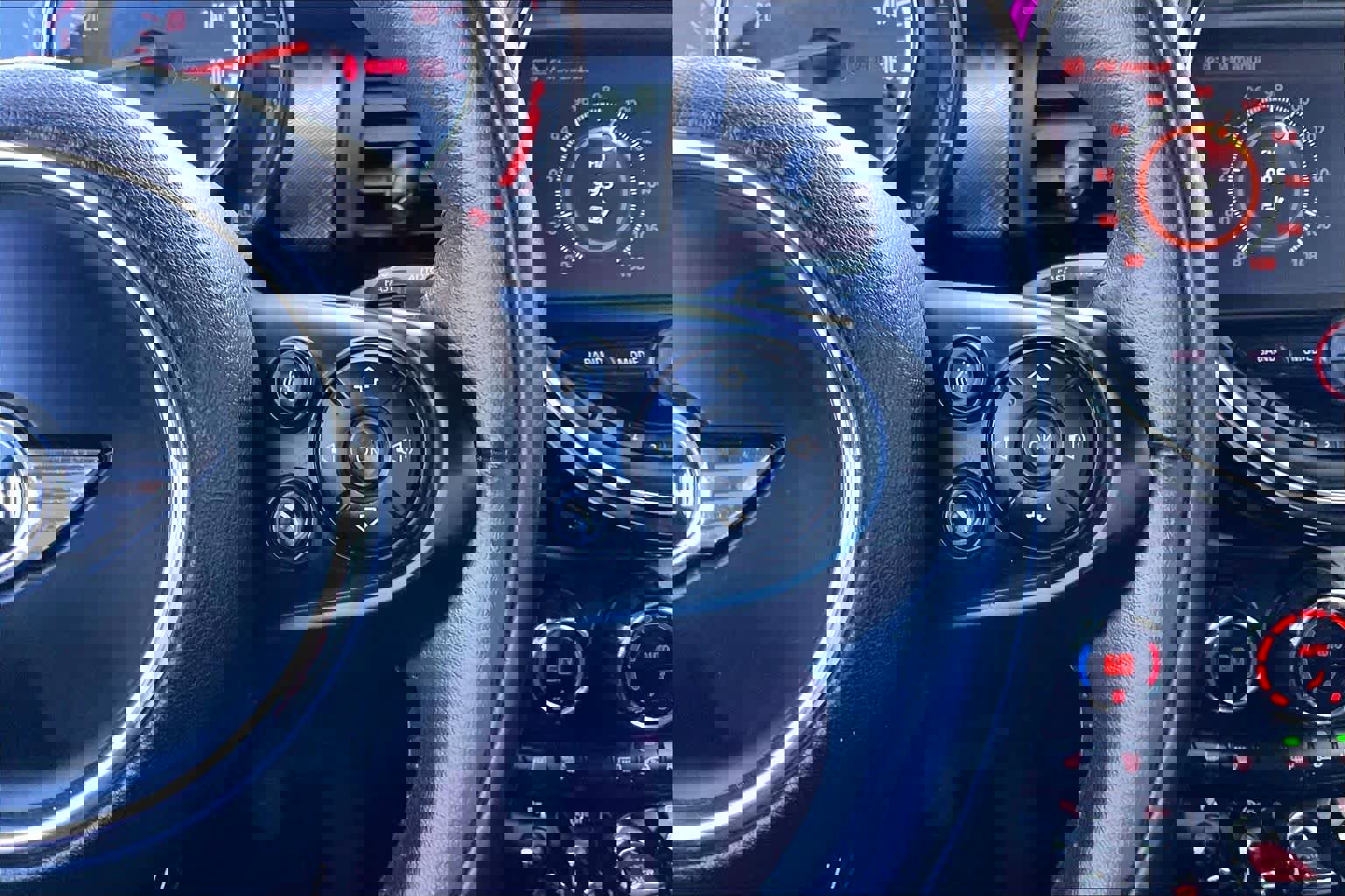 Used 2018 MINI Cooper S image 24