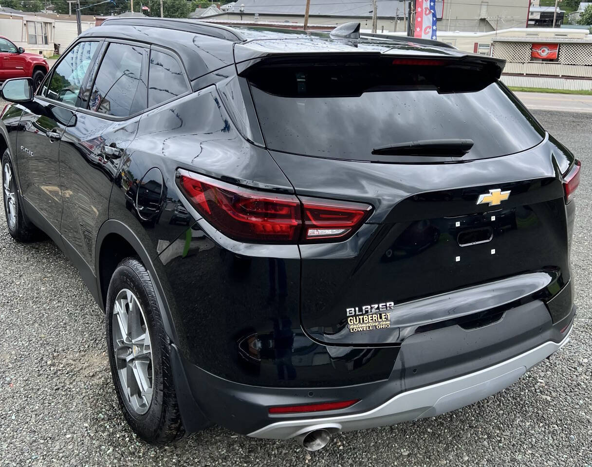 Used 2024 Chevrolet Blazer LT w/ Convenience Package FWD image 11