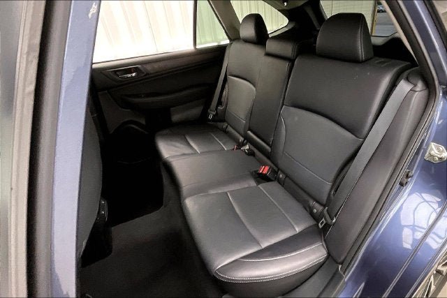 Used 2017 Subaru Outback 2.5i Limited AWD/4WD image 20