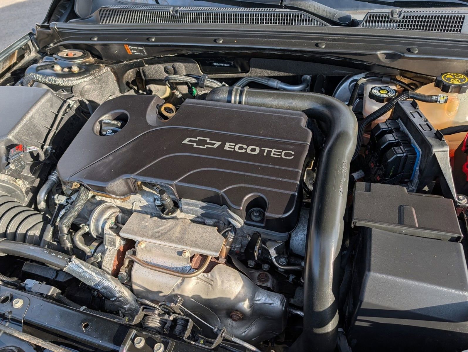 Used 2017 Chevrolet Malibu LS image 28