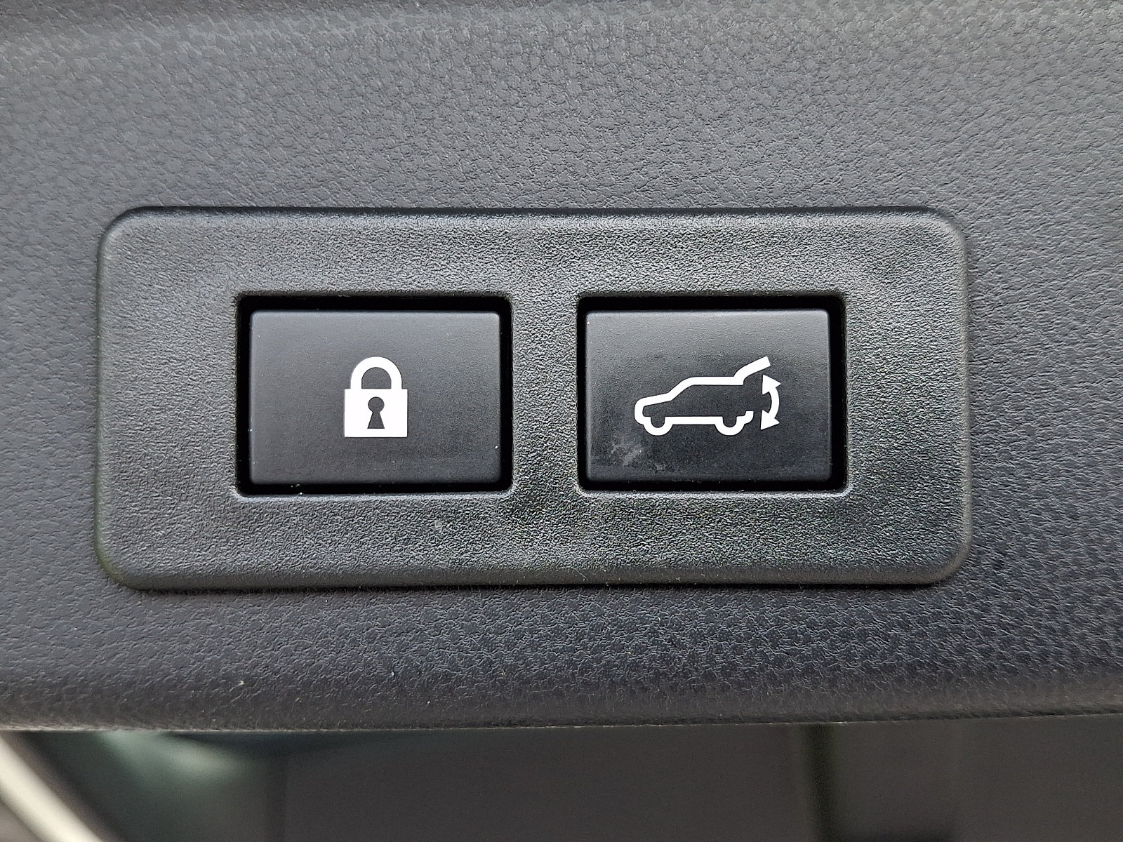Used 2024 Subaru Ascent Touring AWD/4WD image 31