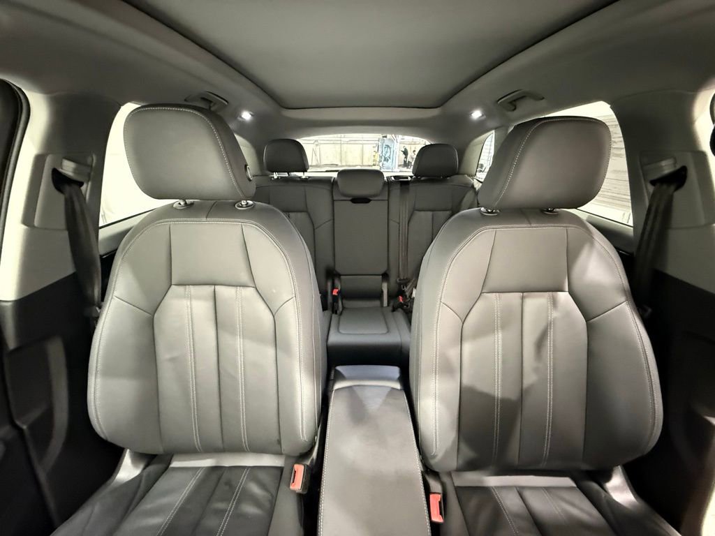 Used 2025 Audi Q5 Premium Plus image 33