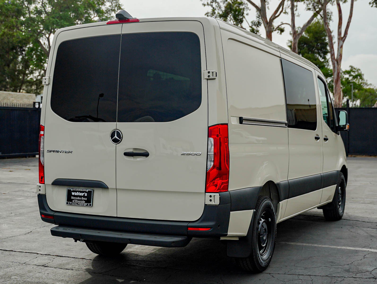 New 2026 Mercedes-Benz Sprinter 2500 image 4