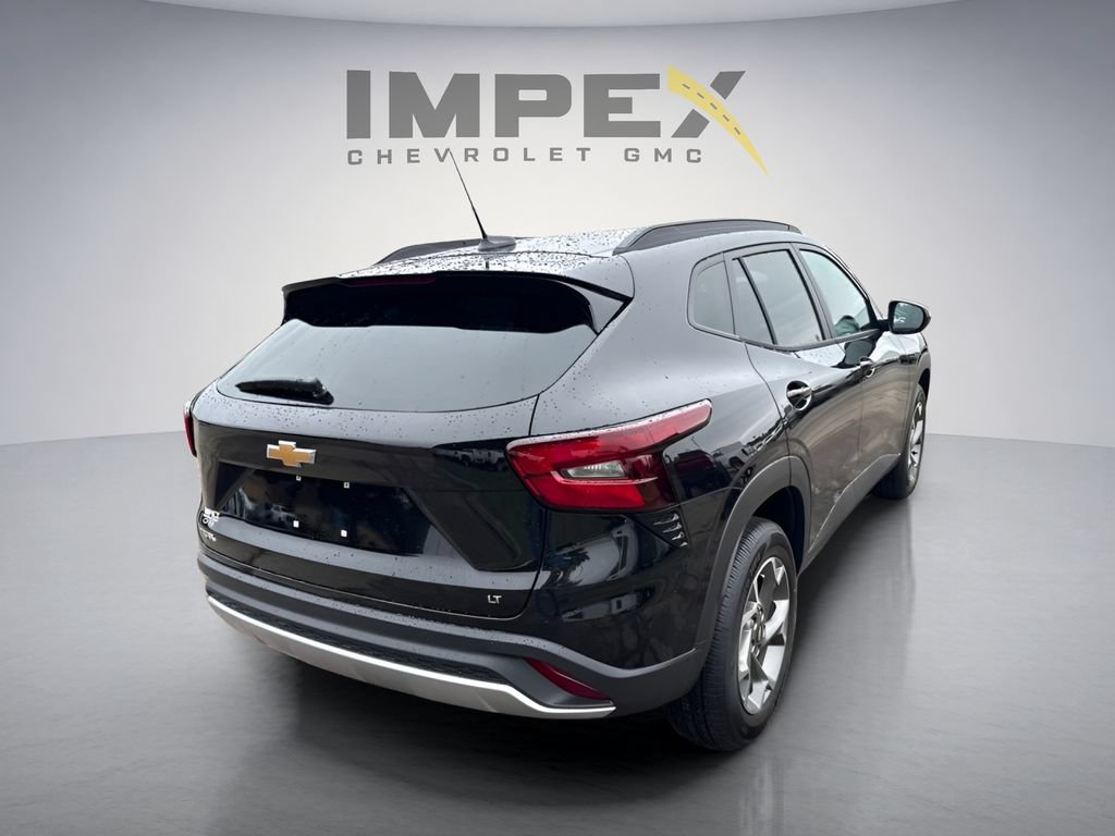 New 2026 Chevrolet Trax LT FWD image 5