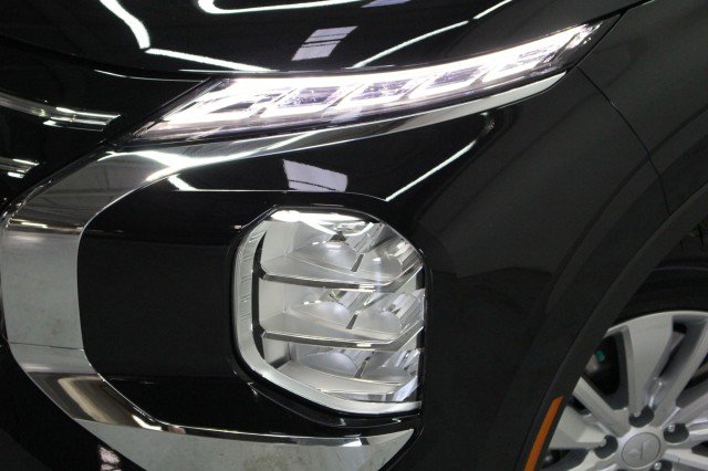 New 2026 Mitsubishi Outlander ES FWD image 2