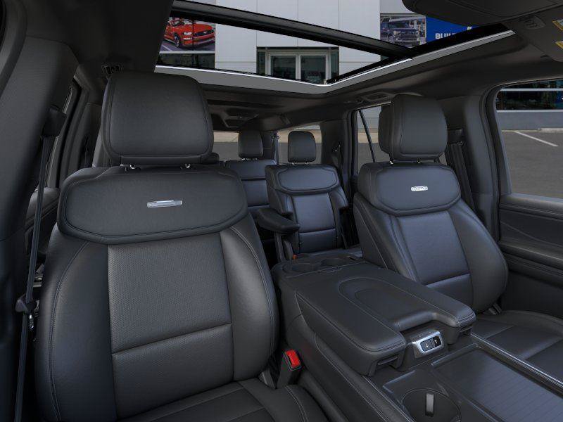 New 2026 Ford Expedition Max Platinum w/ Stealth Appearance Package AWD/4WD image 10
