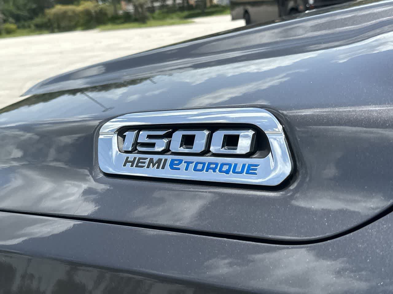 Used 2024 RAM 1500 Laramie RWD image 10