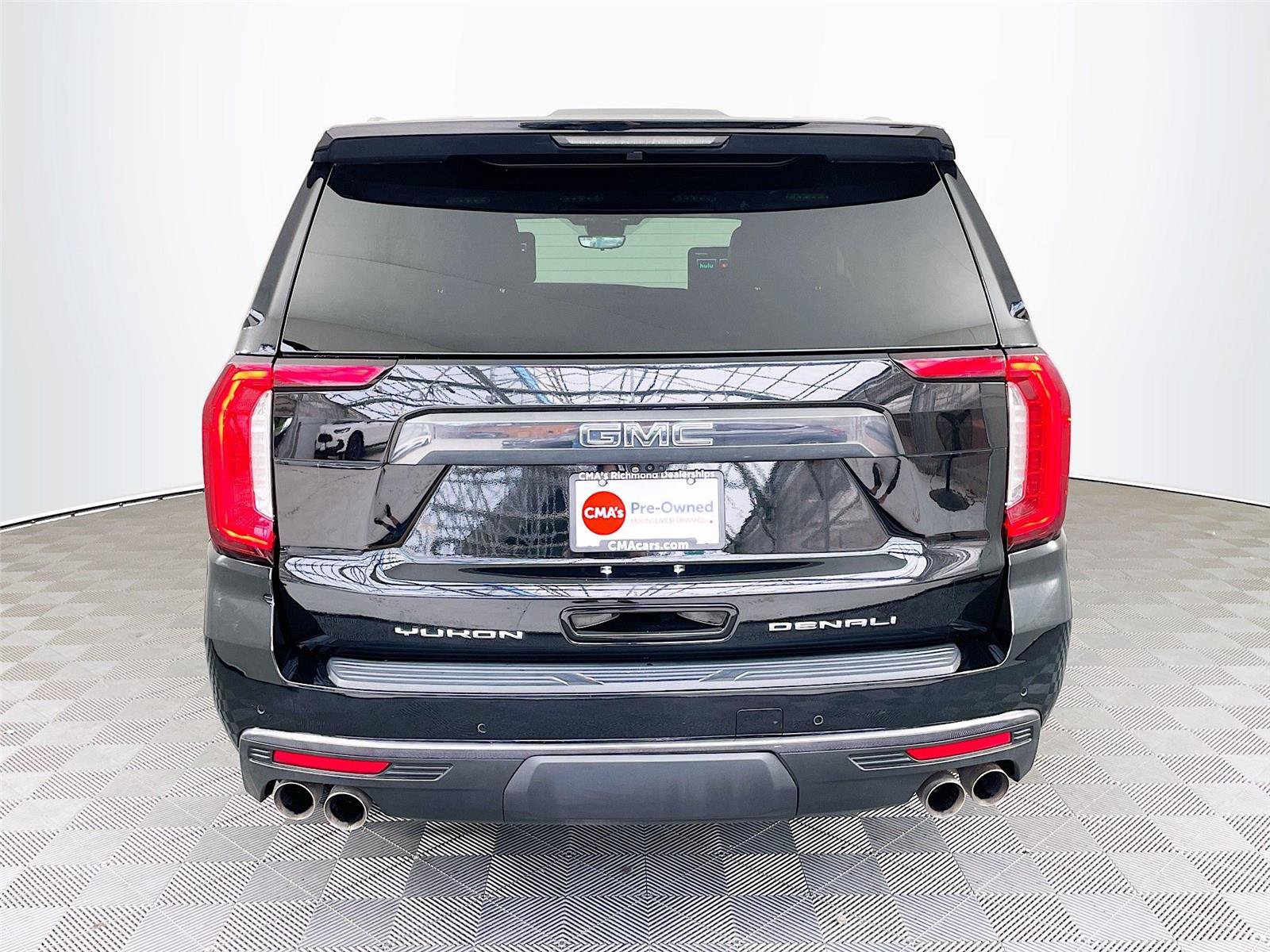 Used 2024 GMC Yukon Denali Ultimate AWD/4WD image 7