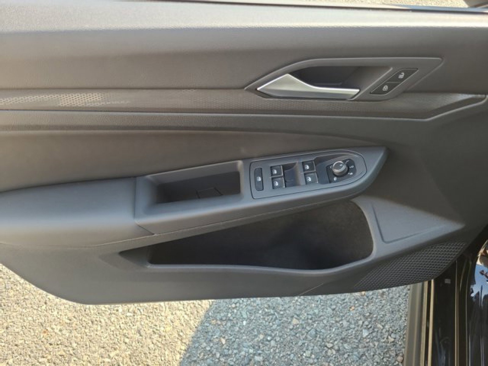 Used 2024 Volkswagen GTI SE image 22