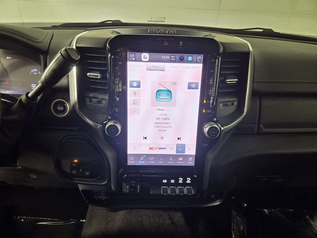 Certified 2026 RAM 2500 Laramie AWD/4WD image 15