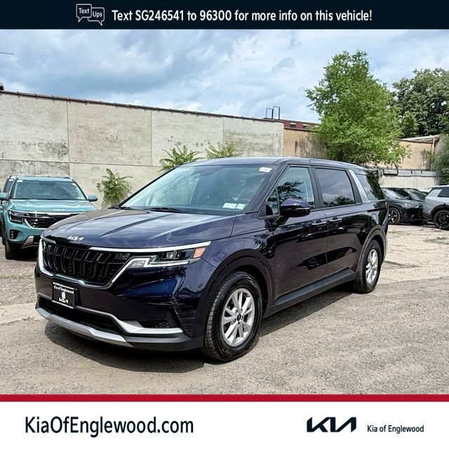 Certified 2024 Kia Carnival LX FWD image 1