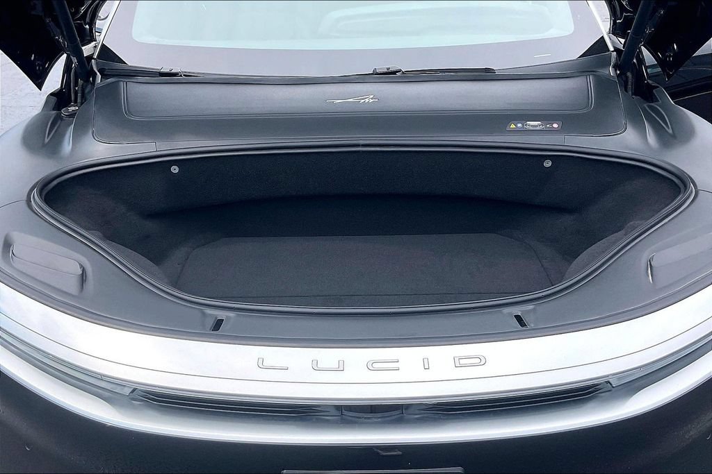 Used 2023 Lucid Air Touring AWD/4WD image 9