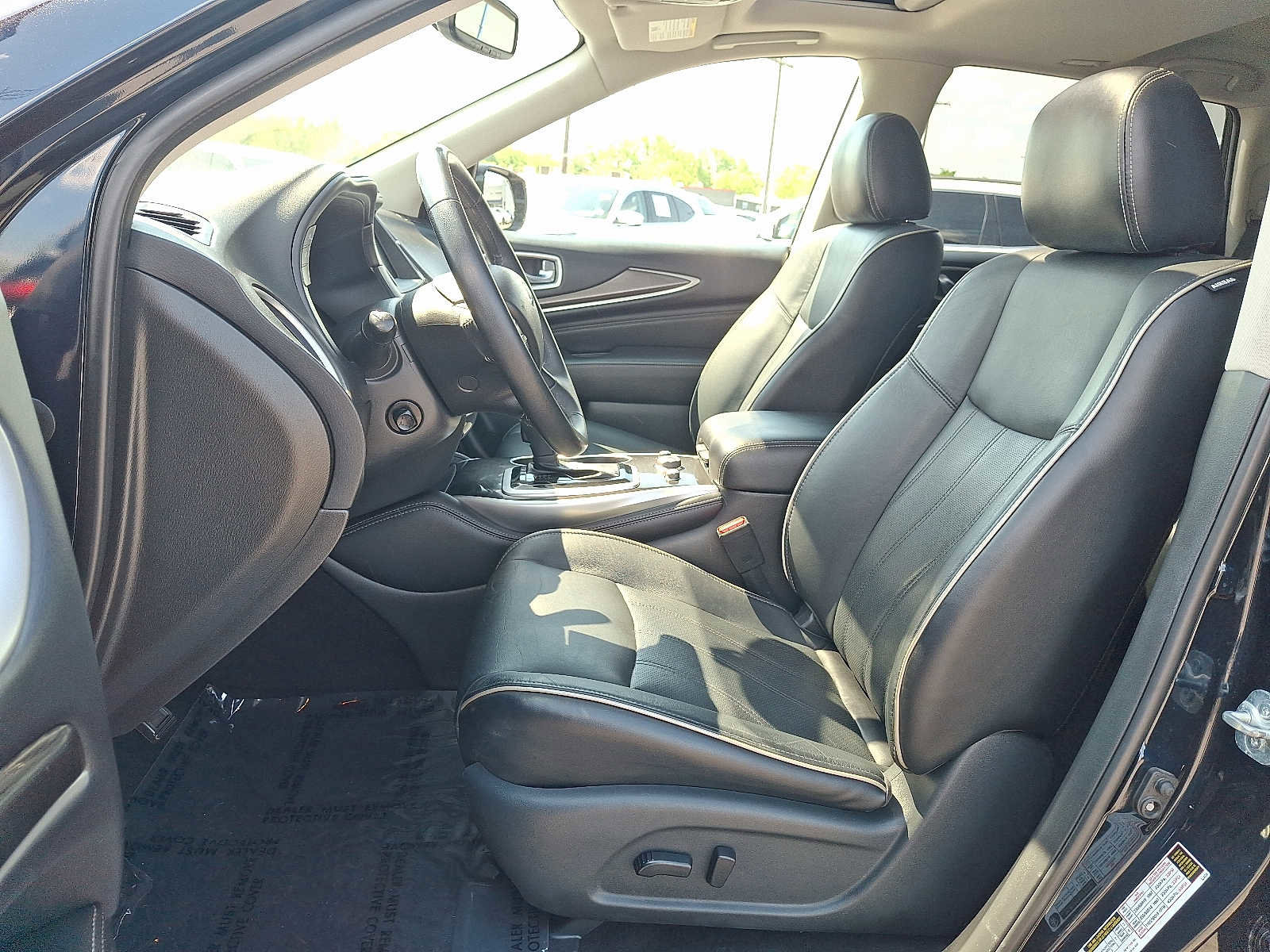 Used 2018 INFINITI QX60 Luxe AWD/4WD image 14