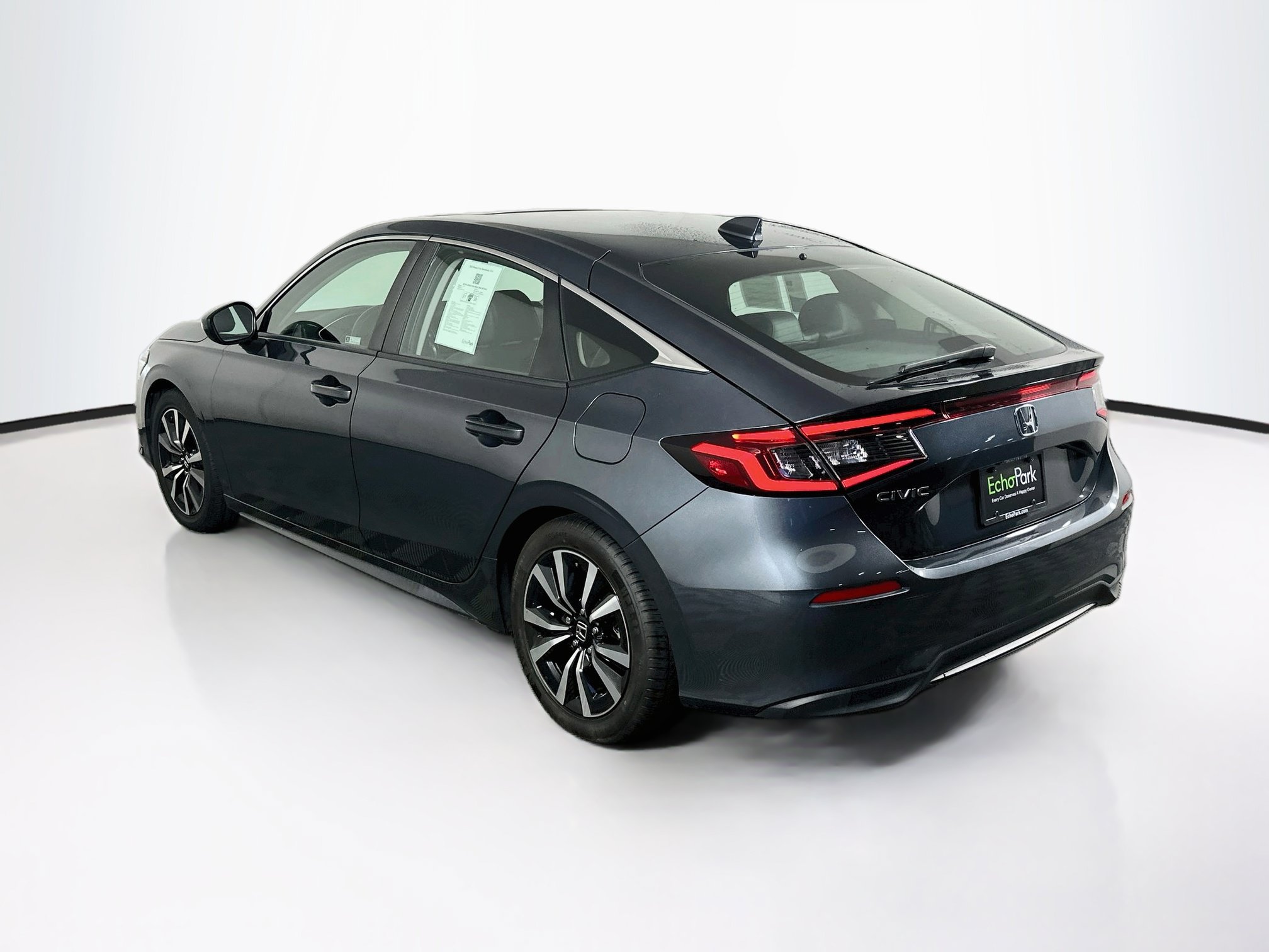 Used 2023 Honda Civic EX-L image 5