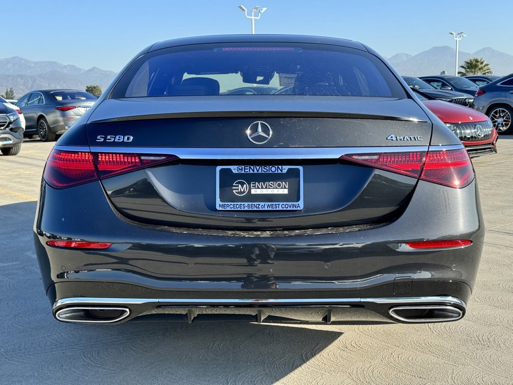 Used 2024 Mercedes-Benz S 580 4MATIC Sedan image 10