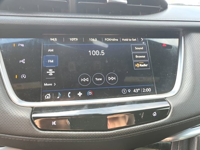 Used 2022 Cadillac XT5 Premium Luxury w/ Technology Package image 16