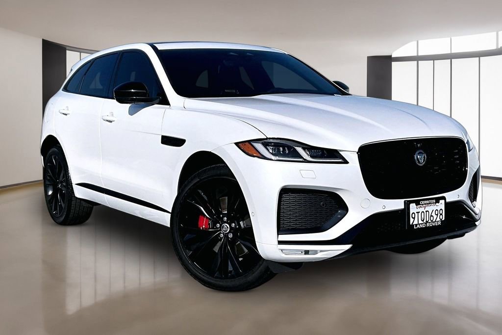 Used 2026 Jaguar F-PACE R-Dynamic S AWD/4WD image 3