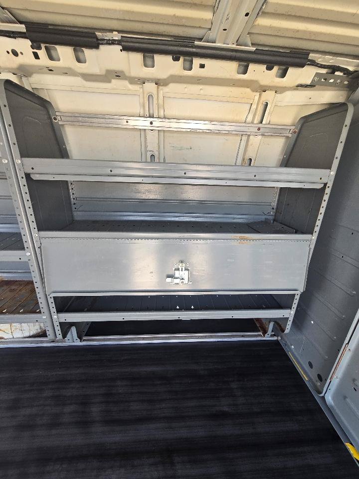 Used 2014 GMC Savana 3500 RWD image 24