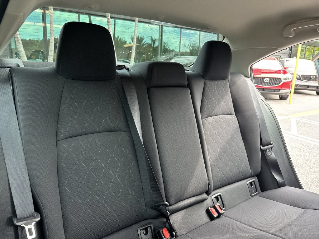 Used 2020 Toyota Corolla LE FWD image 46