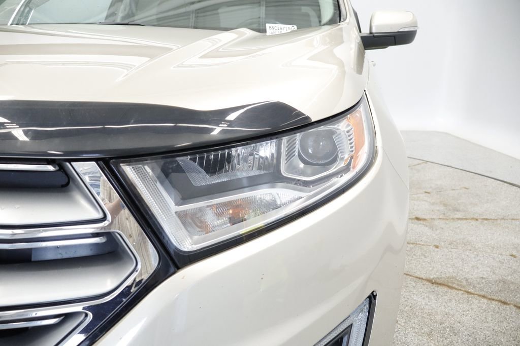 Used 2018 Ford Edge SEL w/ Equipment Group 201A AWD/4WD image 13