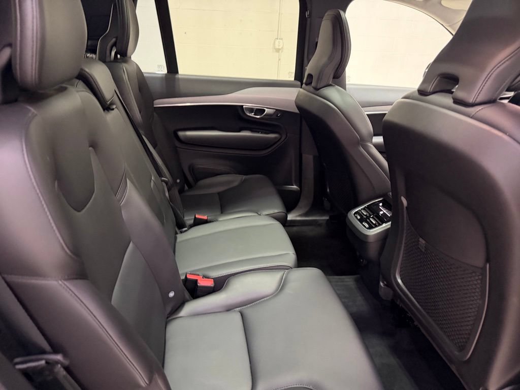 Used 2024 Volvo XC90 B5 Core w/ Protection Package Premier AWD/4WD image 39