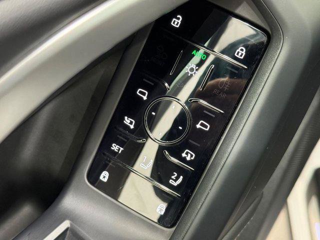 Certified 2025 Audi Q5 Premium w/ Convenience Package image 17