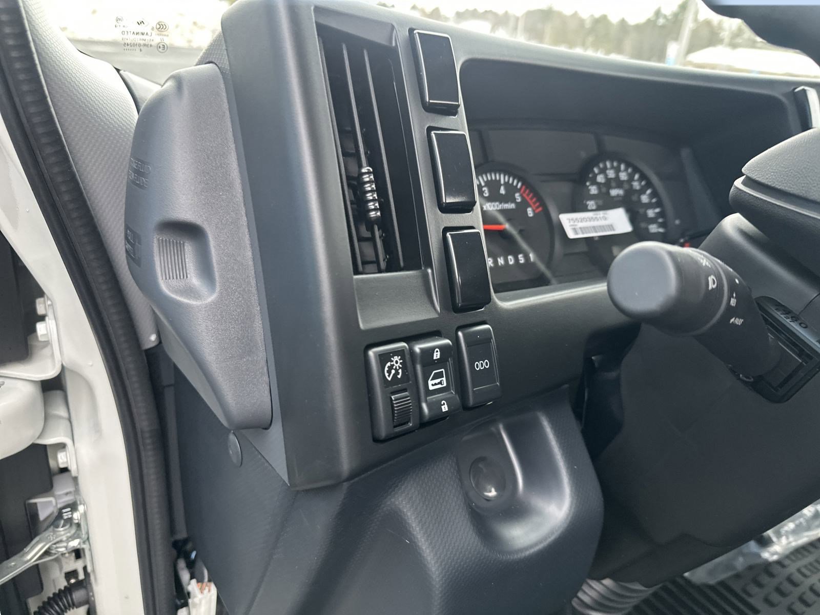 New 2025 Chevrolet Low Cab Forward image 7