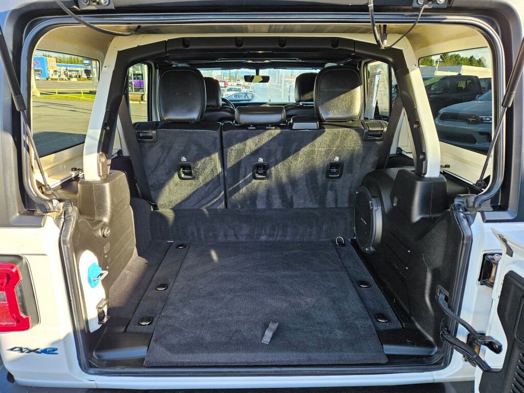 Used 2021 Jeep Wrangler Unlimited Rubicon 4xe image 13