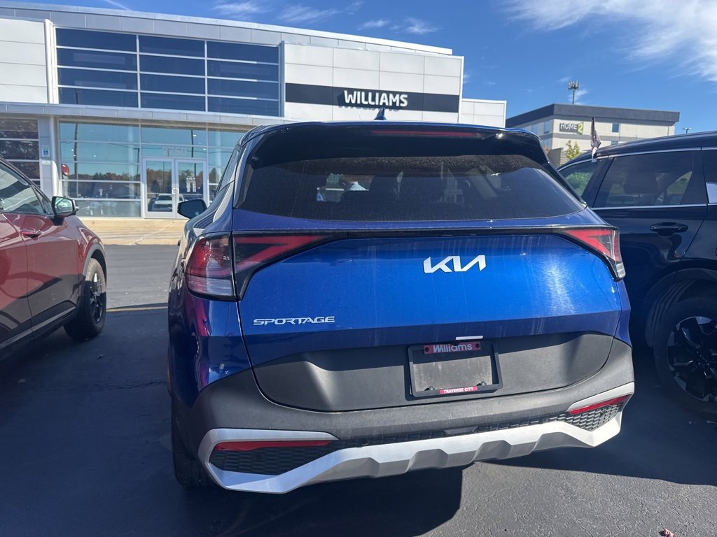 Used 2023 Kia Sportage EX image 21