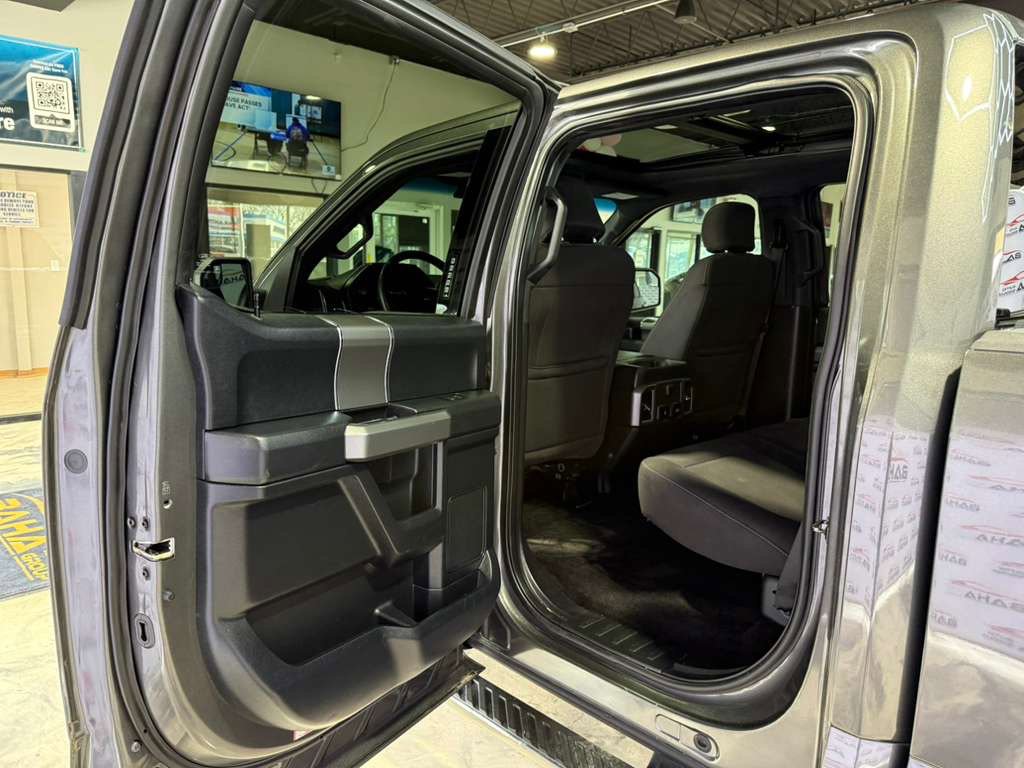 Used 2017 Ford F150 XLT w/ Equipment Group 302A Luxury image 32