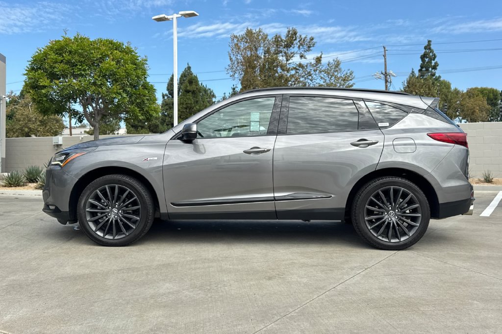 Certified 2024 Acura RDX w/ Advance Package AWD/4WD image 13